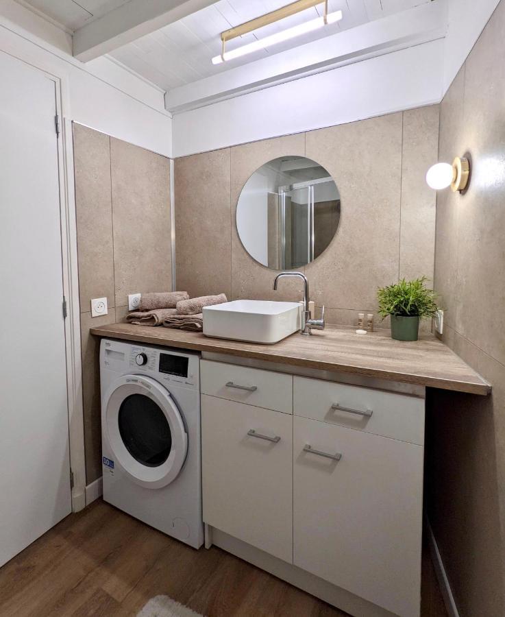Joli Appartement De Charme Renove En Centre Ville Aubenas Exteriér fotografie