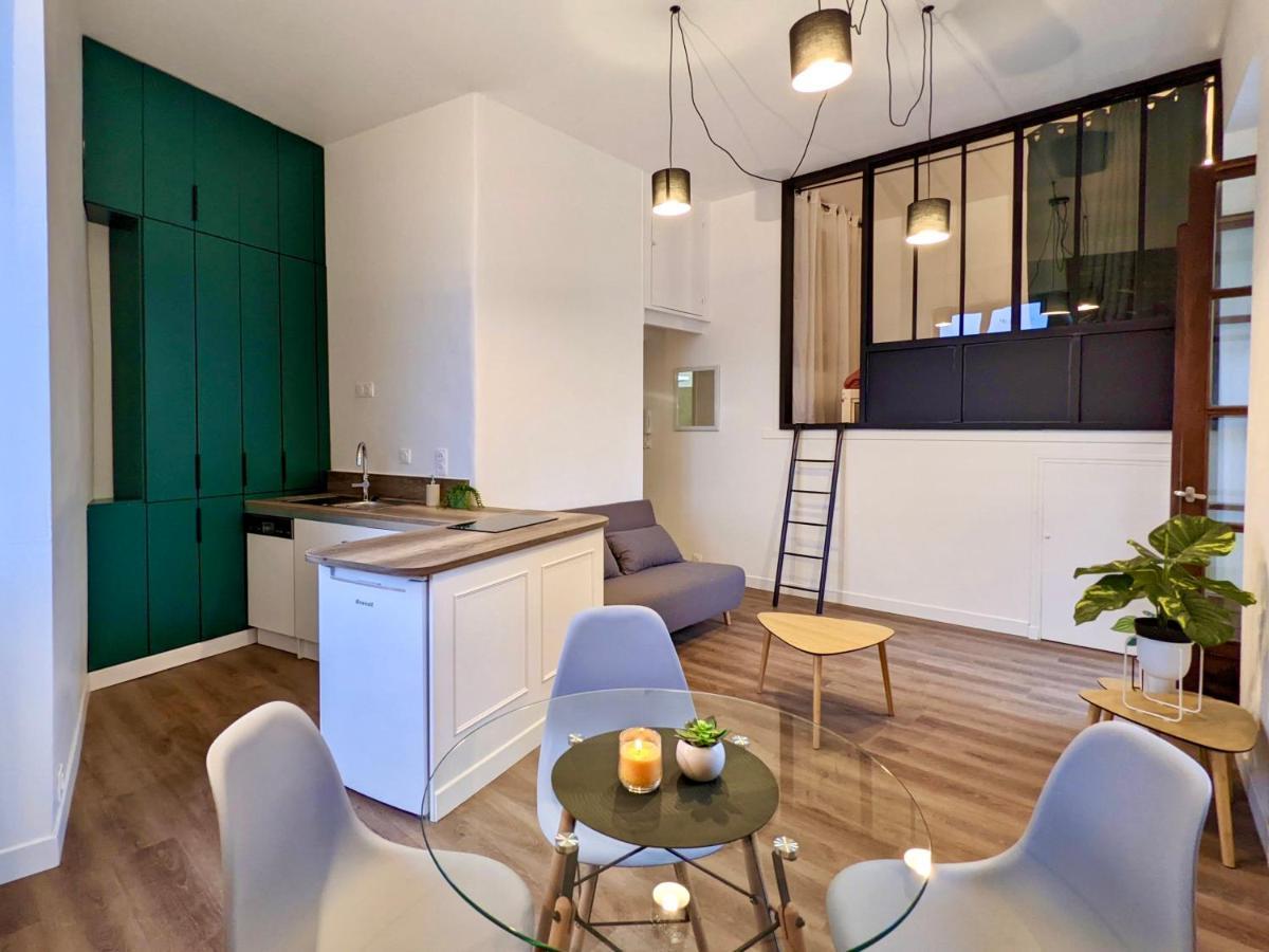Joli Appartement De Charme Renove En Centre Ville Aubenas Exteriér fotografie